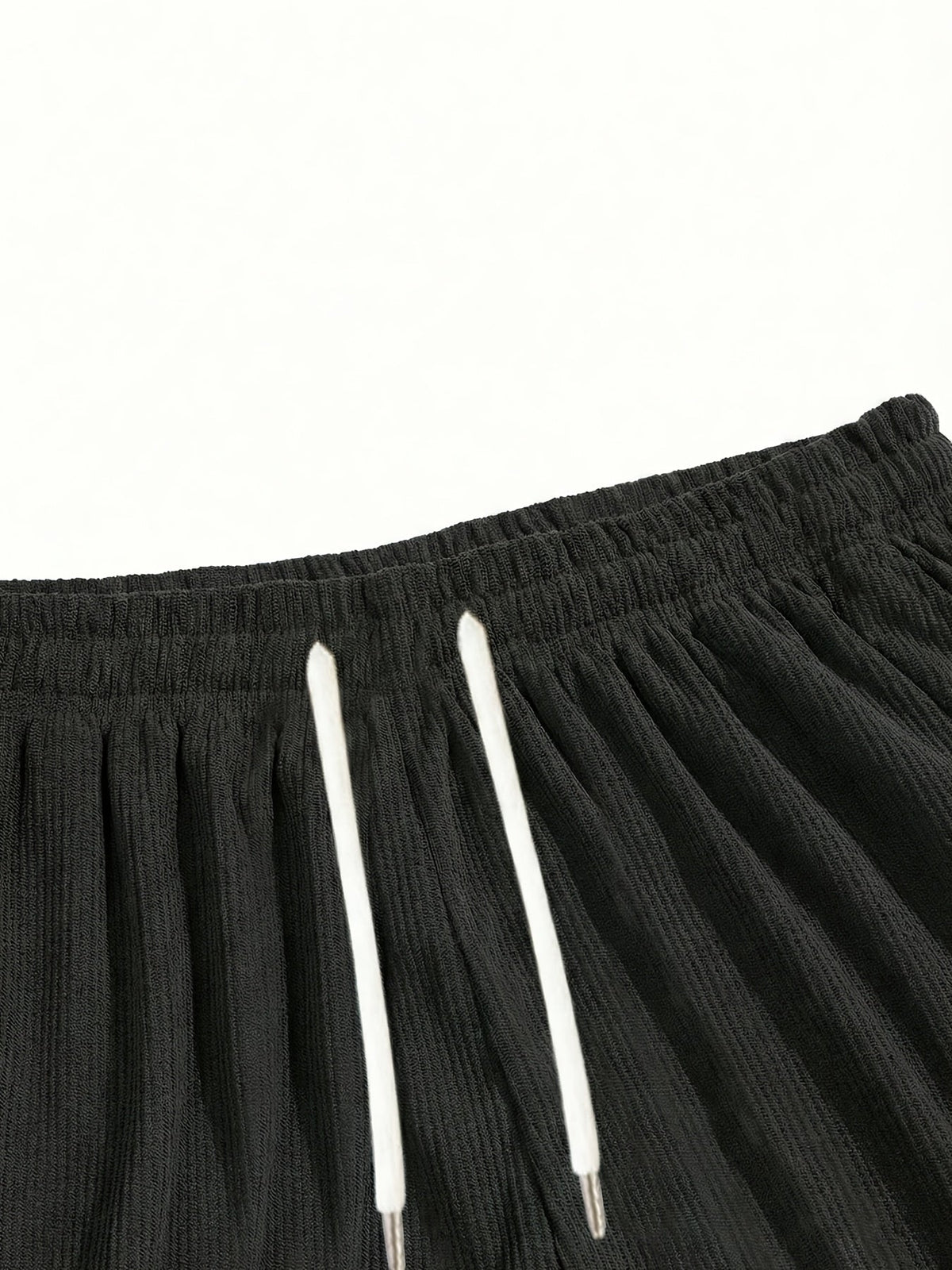 Ashford | Classic-Cut Drawstring Men Shorts