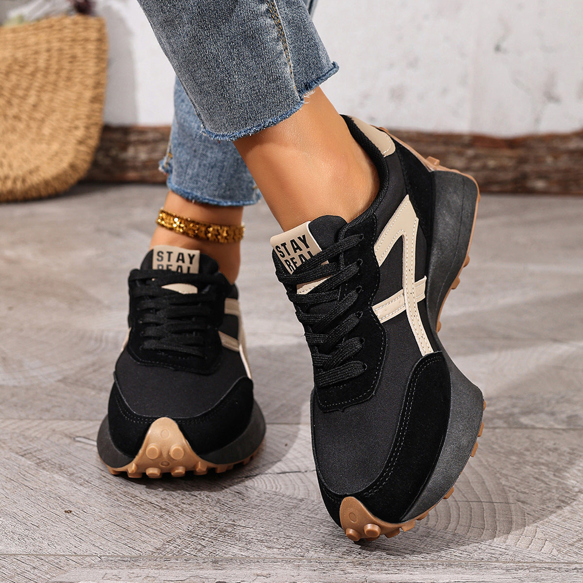 Bella | Wide-Fit Knit Lightweight Women Orthopedic Sneaker