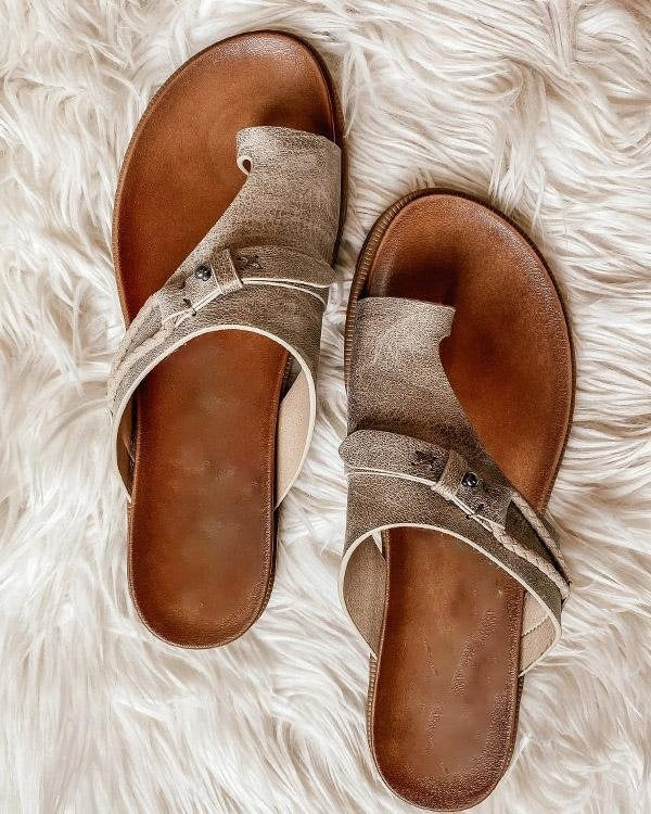 Willow | Toe-Loop Minimalist Flat Women Summer Sandals