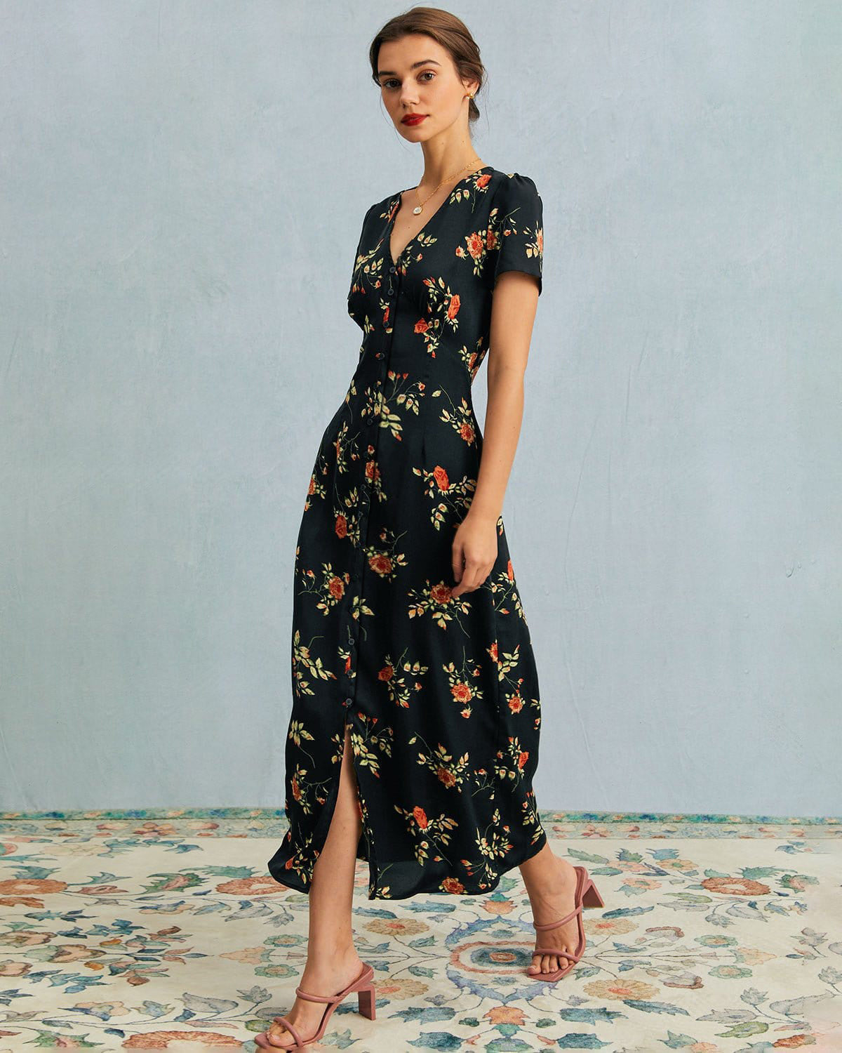Natalia | Retro Floral Short-Sleeve Maxi Dress
