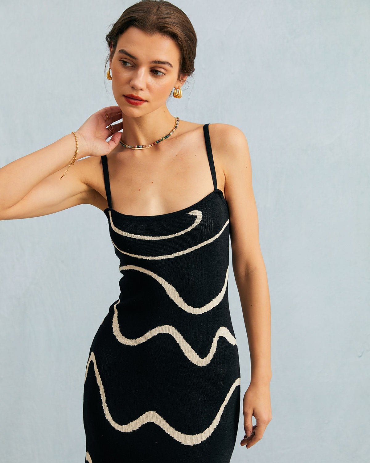 Naomi | Mermaid-Hem Bodycon Knit Midi Dress