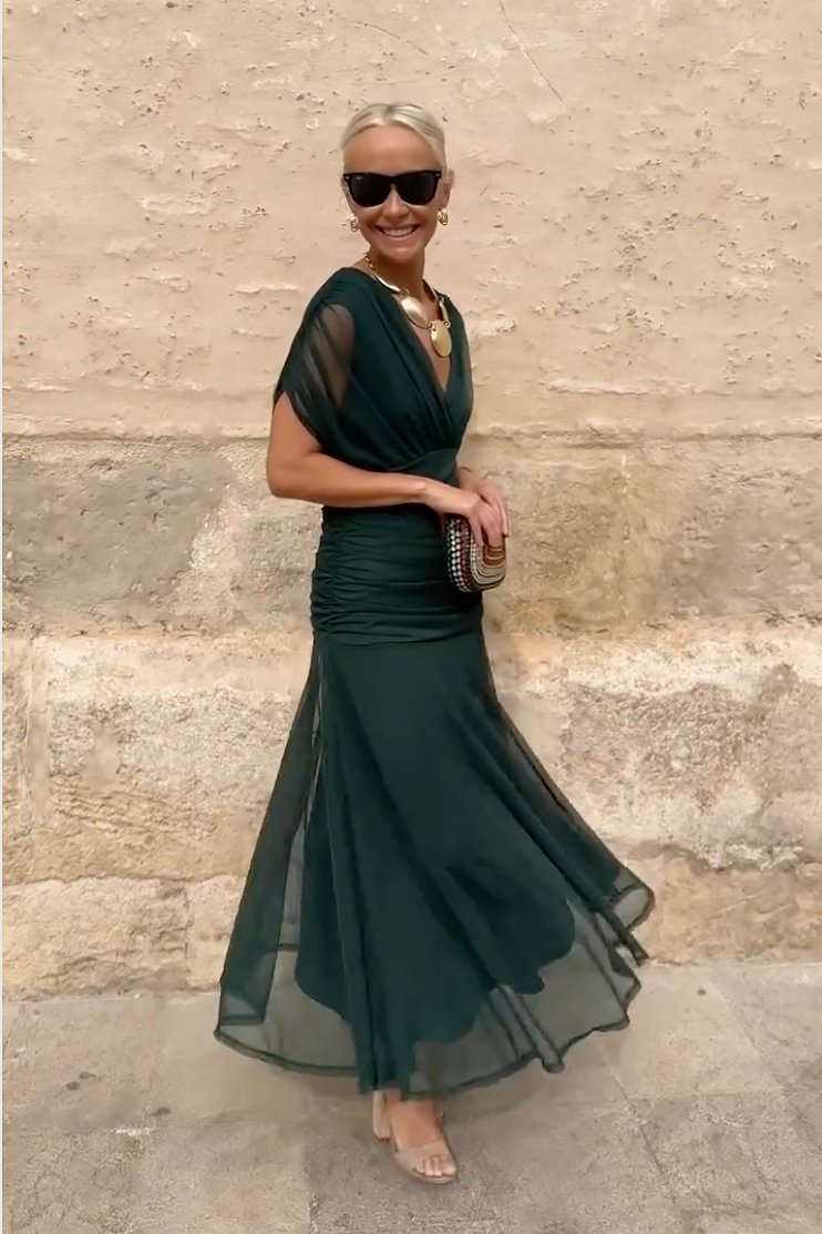 Wren | Pleated Chiffon V-Neck Women Party Dress