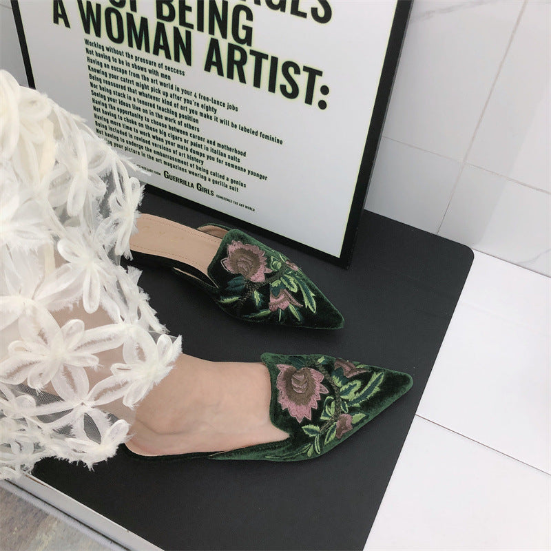 Wren | Embroidered Floral Pointed-Toe Women's Mules for Summer